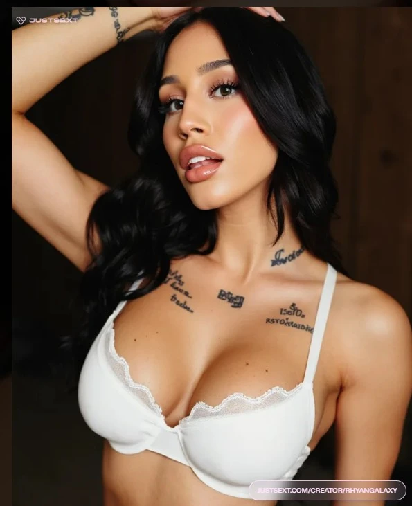 Reseña JustSext — interfaz y personajes